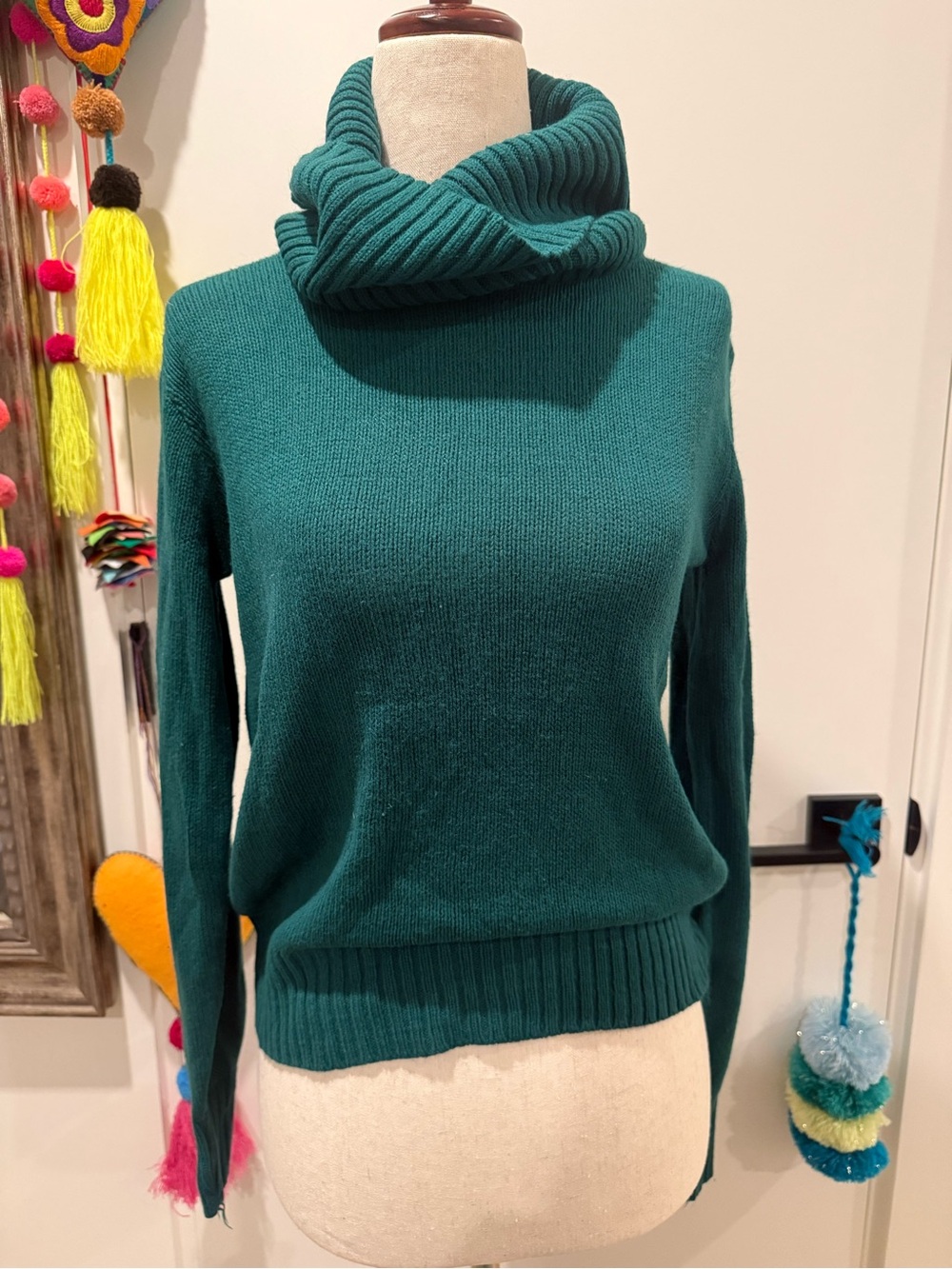 Knitmakers American Vintage Sweater Preppy Cowl Neck in Forest Green